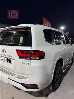 تويوتا لاندكروزر